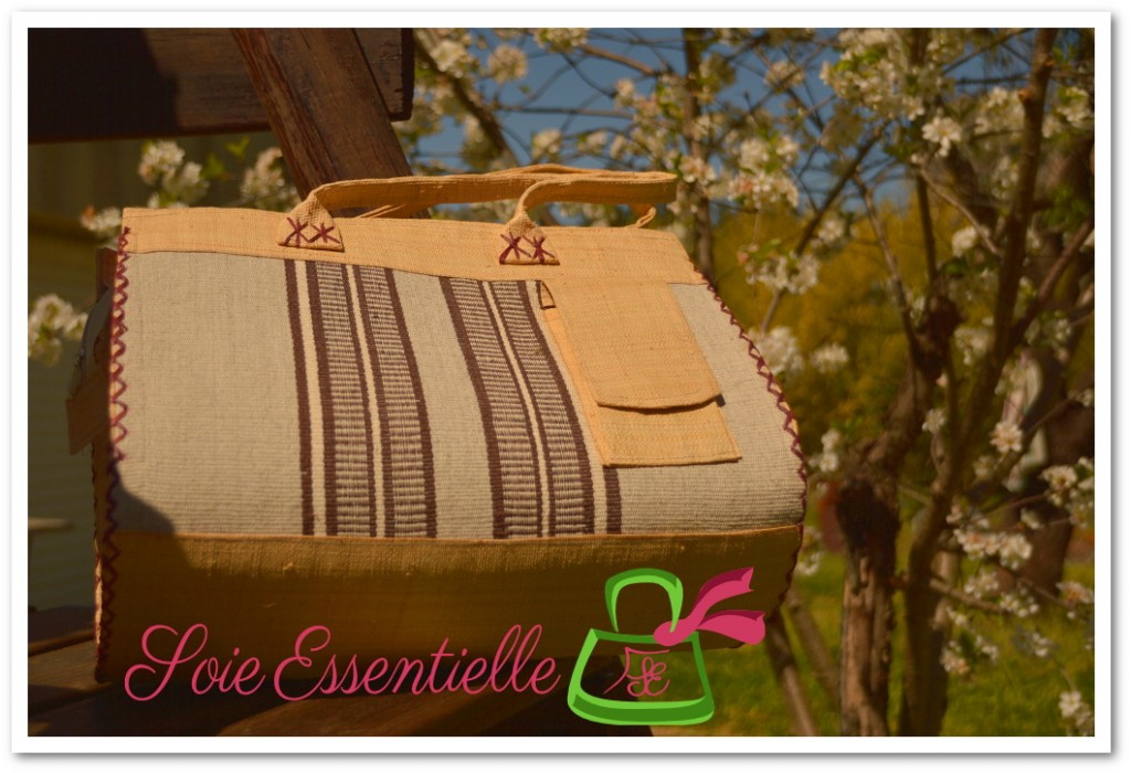 Sac raphia et soie sauvage